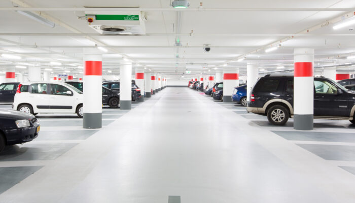 Rookbeheersingssystemen: bewezen effectief bij autobrand in parkeergarages